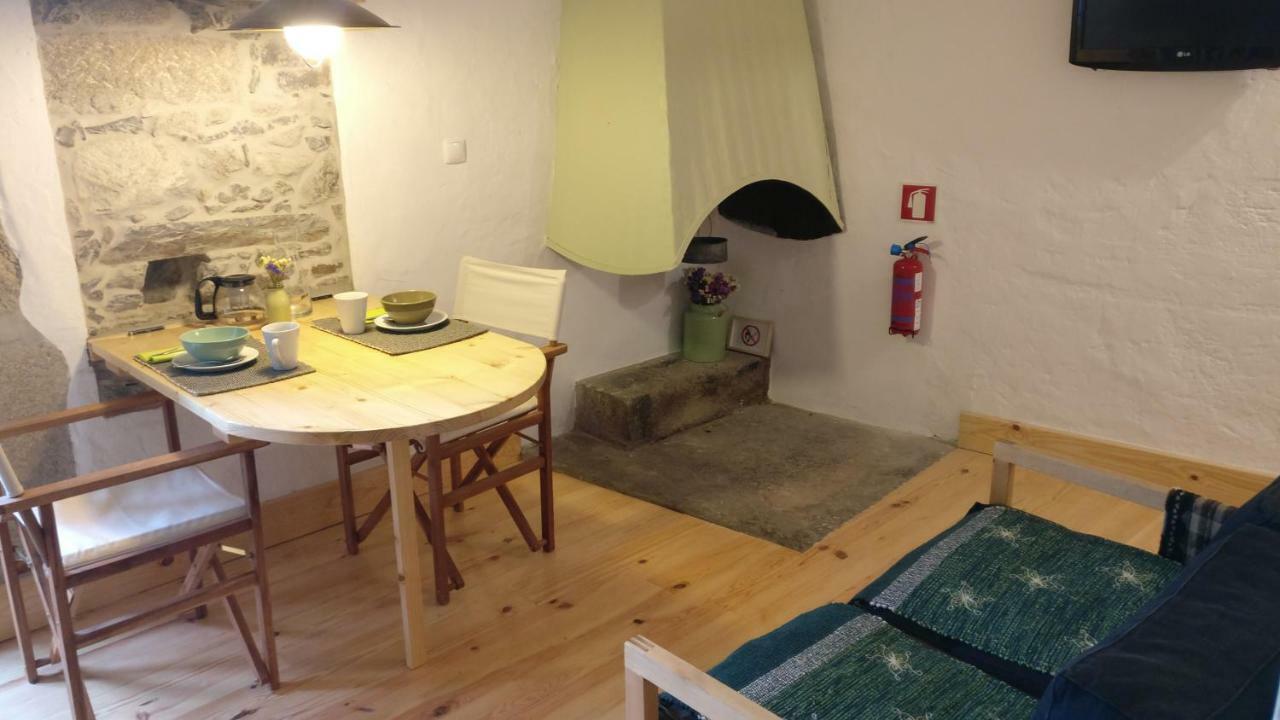 Casinhas De S. Francisco T2 Azeitona Appartement Freixo de Espada à Cinta Buitenkant foto